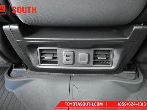 Used 2020 Chevrolet Silverado 1500 RST AWD/4WD image 23