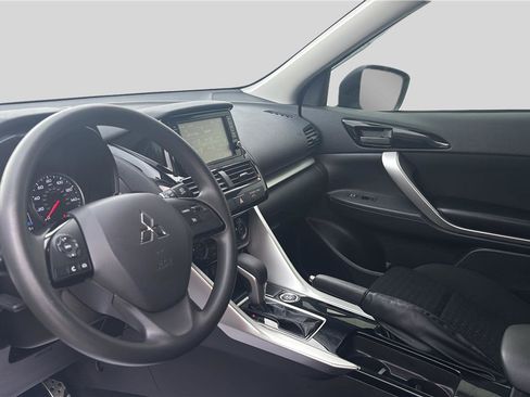 Used 2025 Mitsubishi Eclipse Cross ES image 15