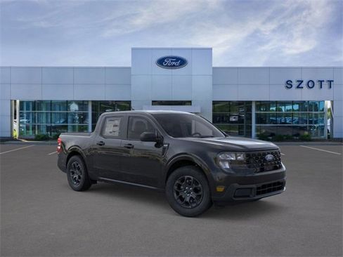 New 2025 Ford Maverick XLT image 7