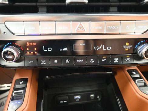 Certified 2023 Kia Telluride SX X-Line AWD/4WD image 22