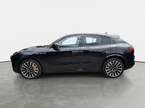 Used 2023 Maserati Grecale Modena AWD/4WD image 6
