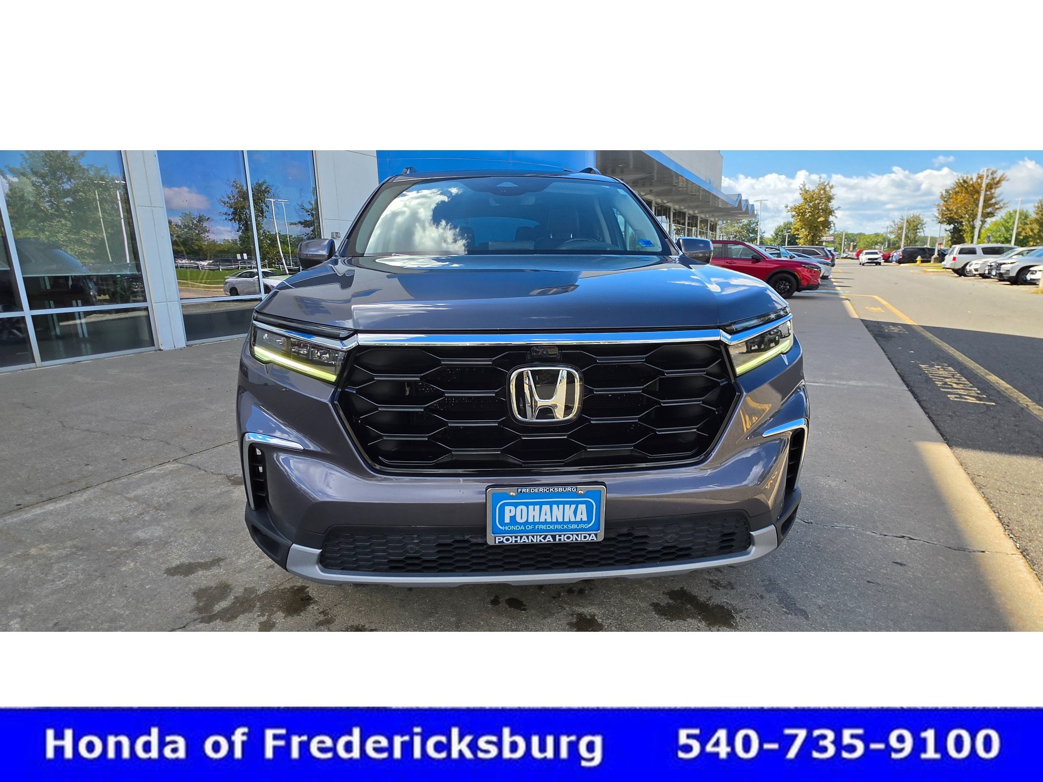 Certified 2025 Honda Pilot Elite image 9