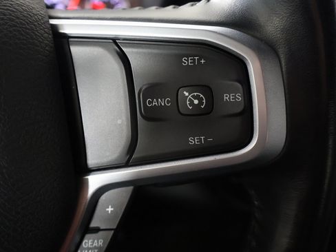 Used 2023 RAM 1500 Big Horn image 32