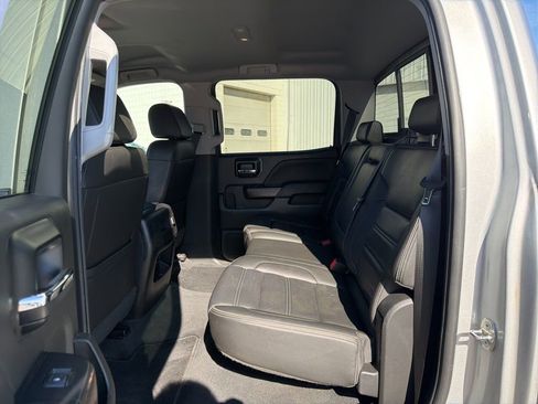 Used 2018 GMC Sierra 1500 Denali AWD/4WD image 25
