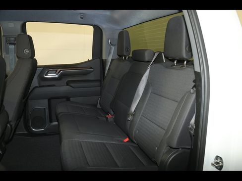 Used 2022 Chevrolet Silverado 1500 LT image 29