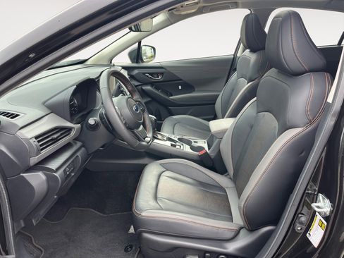 Certified 2024 Subaru Crosstrek 2.5i Limited w/ Crosstrek Mirror Package image 9