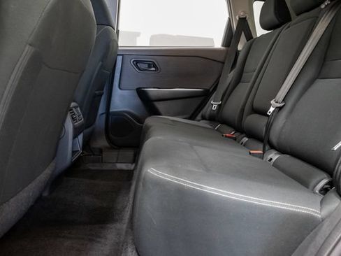 Used 2023 Nissan Rogue S FWD image 23