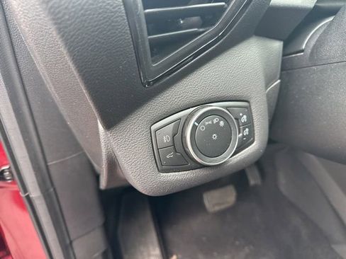 Used 2017 Ford Escape Titanium AWD/4WD image 19