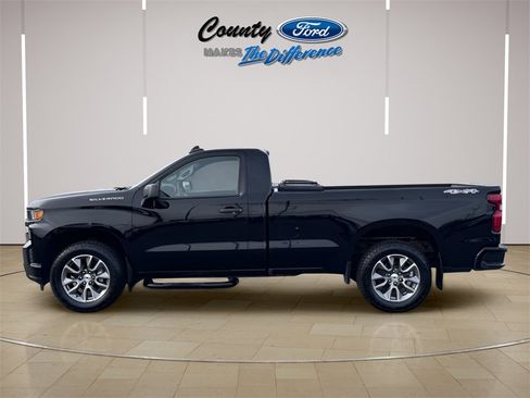 Used 2020 Chevrolet Silverado 1500 W/T w/ WT Value Package image 3