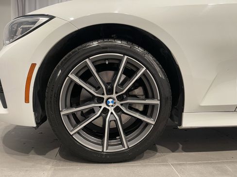 Used 2021 BMW 330i xDrive Sedan w/ Convenience Package image 8