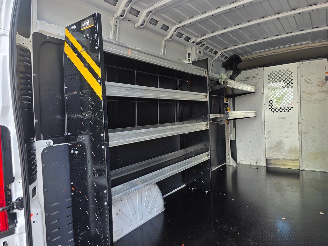 Used 2021 RAM ProMaster 2500 FWD image 13