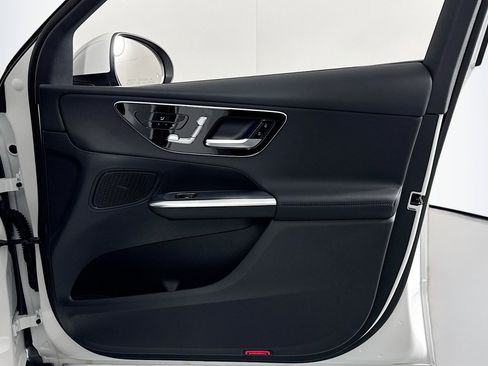 New 2026 Mercedes-Benz GLC 300 image 23