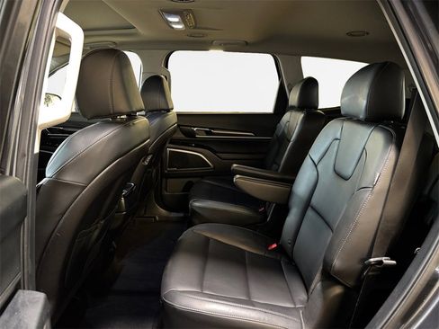 Used 2024 Kia Telluride S w/ S Sunroof Package image 24
