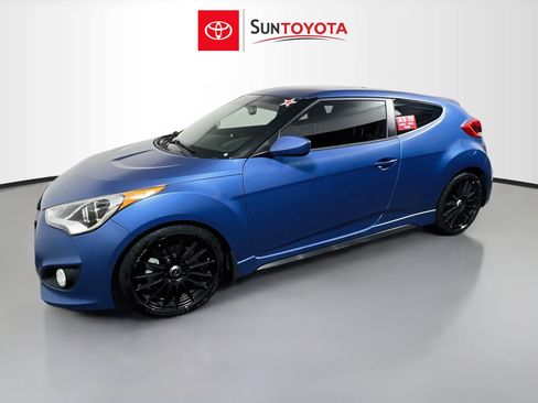 Used 2016 Hyundai Veloster Rally Edition FWD image 9