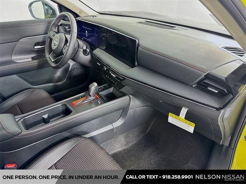 New 2025 Nissan Kicks SR image 26