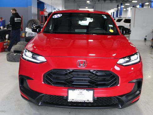 Certified 2024 Honda HR-V Sport image 3