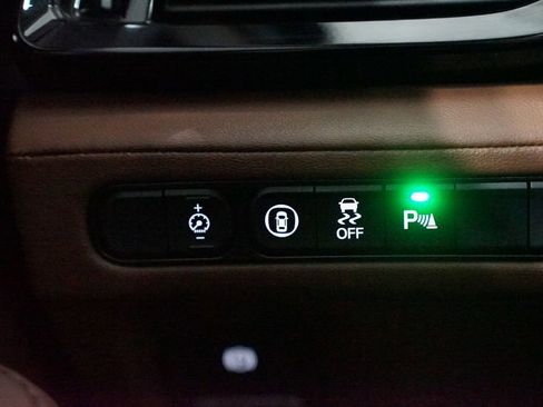 Used 2025 Acura MDX w/ Technology Package image 24