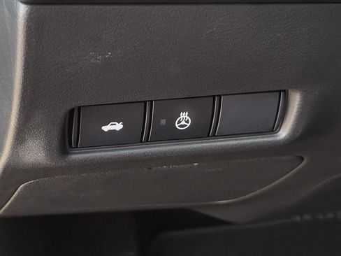 New 2027 Nissan Sentra SR w/ SR All Weather Package FWD image 17