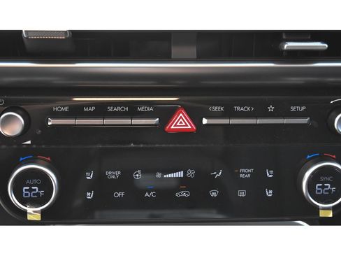 New 2026 Hyundai Ioniq 9 Limited image 13