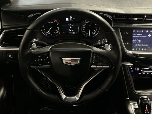 Used 2024 Cadillac XT6 Sport w/ LPO, Floor Liner Package AWD/4WD image 17