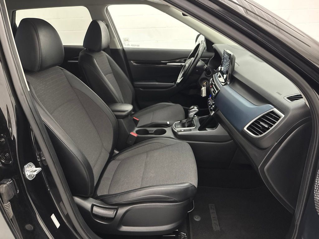 Used 2021 Kia Seltos S FWD image 35