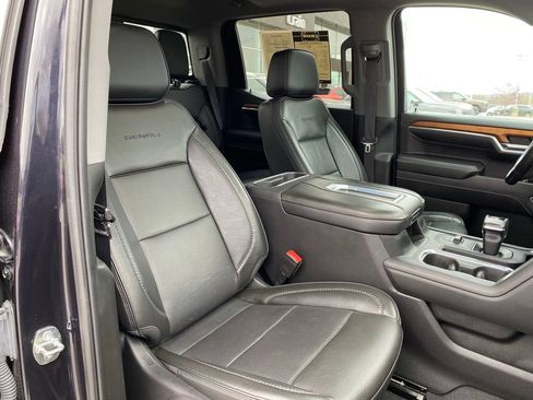 Used 2022 GMC Sierra 1500 Denali AWD/4WD image 30