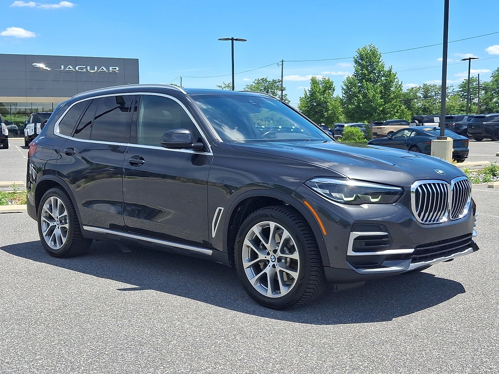 Used 2023 BMW X5 xDrive40i w/ Premium Package AWD/4WD image 7