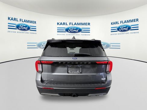 New 2026 Ford Explorer Active w/ Active Comfort Package RWD image 4