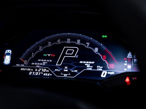 Used 2022 Lamborghini Huracan STO image 52