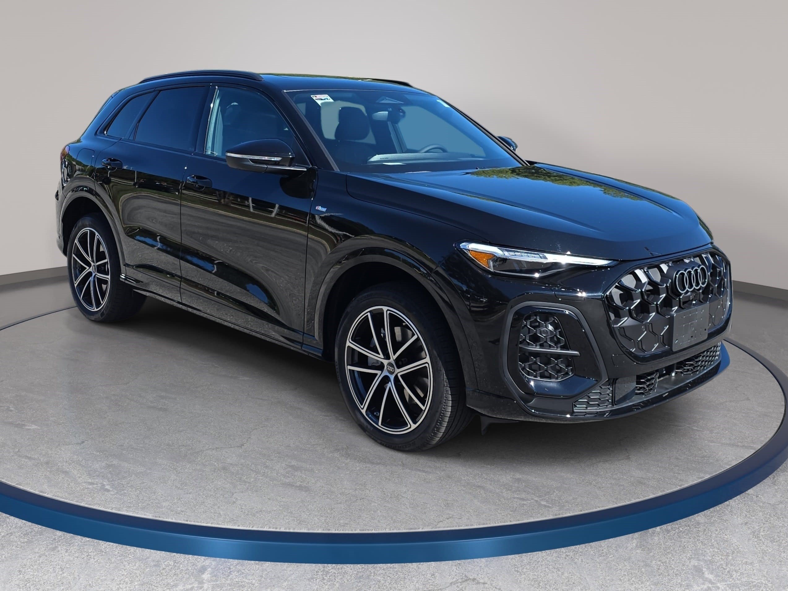 New 2026 Audi Q5 Premium Plus AWD/4WD image 3