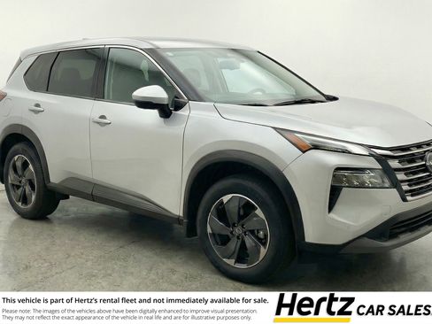 Used 2025 Nissan Rogue SV FWD image 1