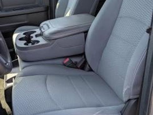Used 2014 RAM 1500 Express AWD/4WD image 7