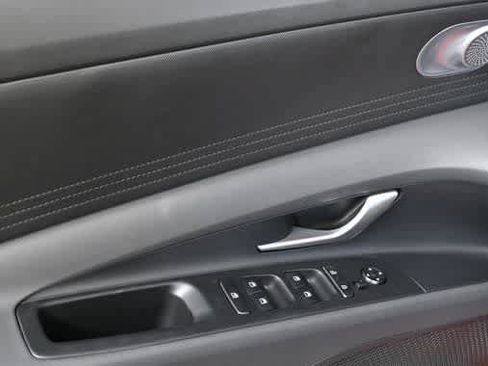 New 2026 Hyundai Elantra SE image 21