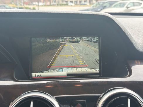 Used 2015 Mercedes-Benz GLK 350 4MATIC image 14