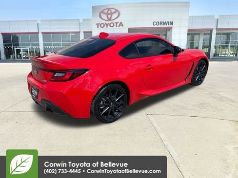 Certified 2023 Toyota GR86 Premium w/ ALL Weather Mat Package (TMS) image 5