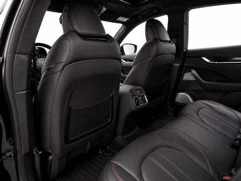 Used 2022 Maserati Levante Modena S AWD/4WD image 12