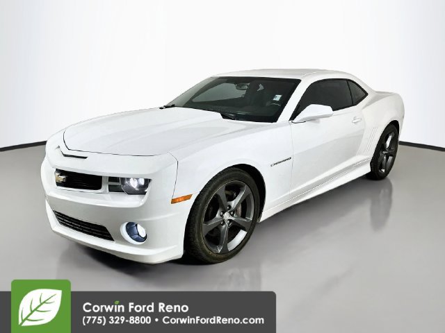 Used 2013 Chevrolet Camaro SS RWD image 4