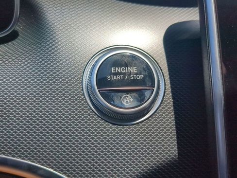 Certified 2024 Mercedes-Benz C 300 Sedan image 15