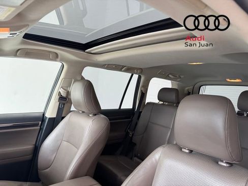 Used 2020 Lexus GX 460 Luxury w/ Accessory Package AWD/4WD image 11