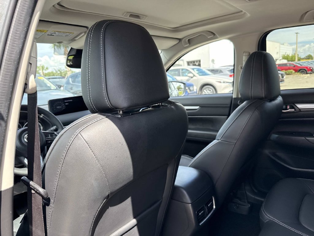 Used 2025 MAZDA CX-5 AWD 2.5 S w/ Preferred Package image 13