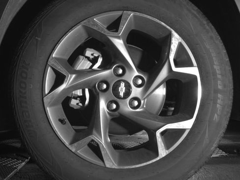 Used 2025 Chevrolet Trax LT image 11