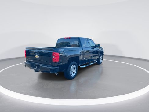Used 2017 Chevrolet Silverado 1500 LT w/ All Star Edition AWD/4WD image 9