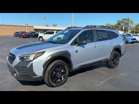 Used 2022 Subaru Outback Wilderness image 4