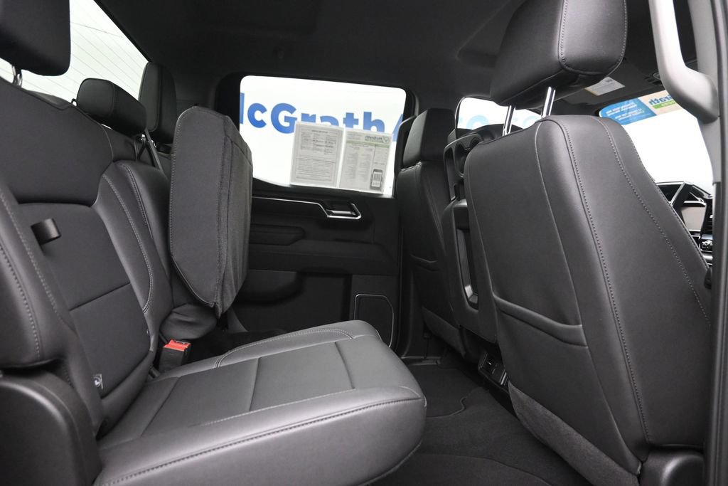 Used 2026 GMC Sierra 1500 SLT AWD/4WD image 10