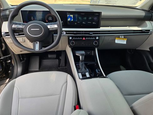 New 2026 Hyundai Tucson SEL Plus FWD image 8