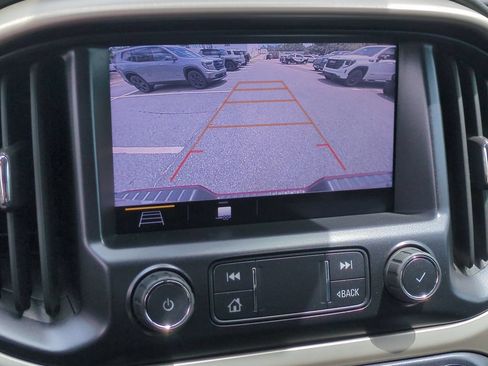 Used 2021 GMC Canyon Denali RWD image 15