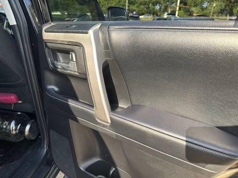 Used 2022 Toyota 4Runner SR5 RWD image 19