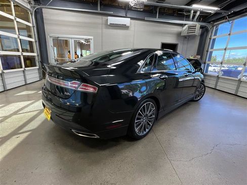 Used 2014 Lincoln MKZ Hybrid FWD image 5