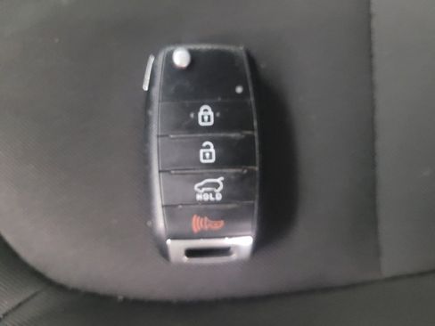 Used 2016 Kia Soul image 32