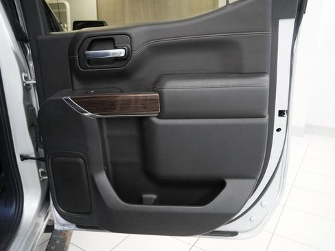 Used 2020 Chevrolet Silverado 1500 LT Trail Boss w/ Bed Protection Package image 27